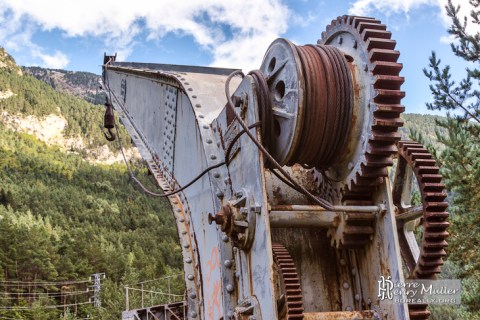 Gare Canfranc -grue-ferroviere-hdr