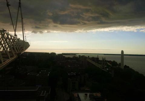 Ominous clouds over Kingston - Rightsprung